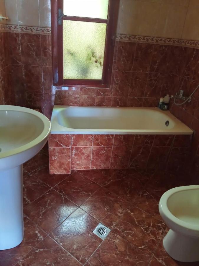 Twins Villa Mangalem Μπεράτ Εξωτερικό φωτογραφία