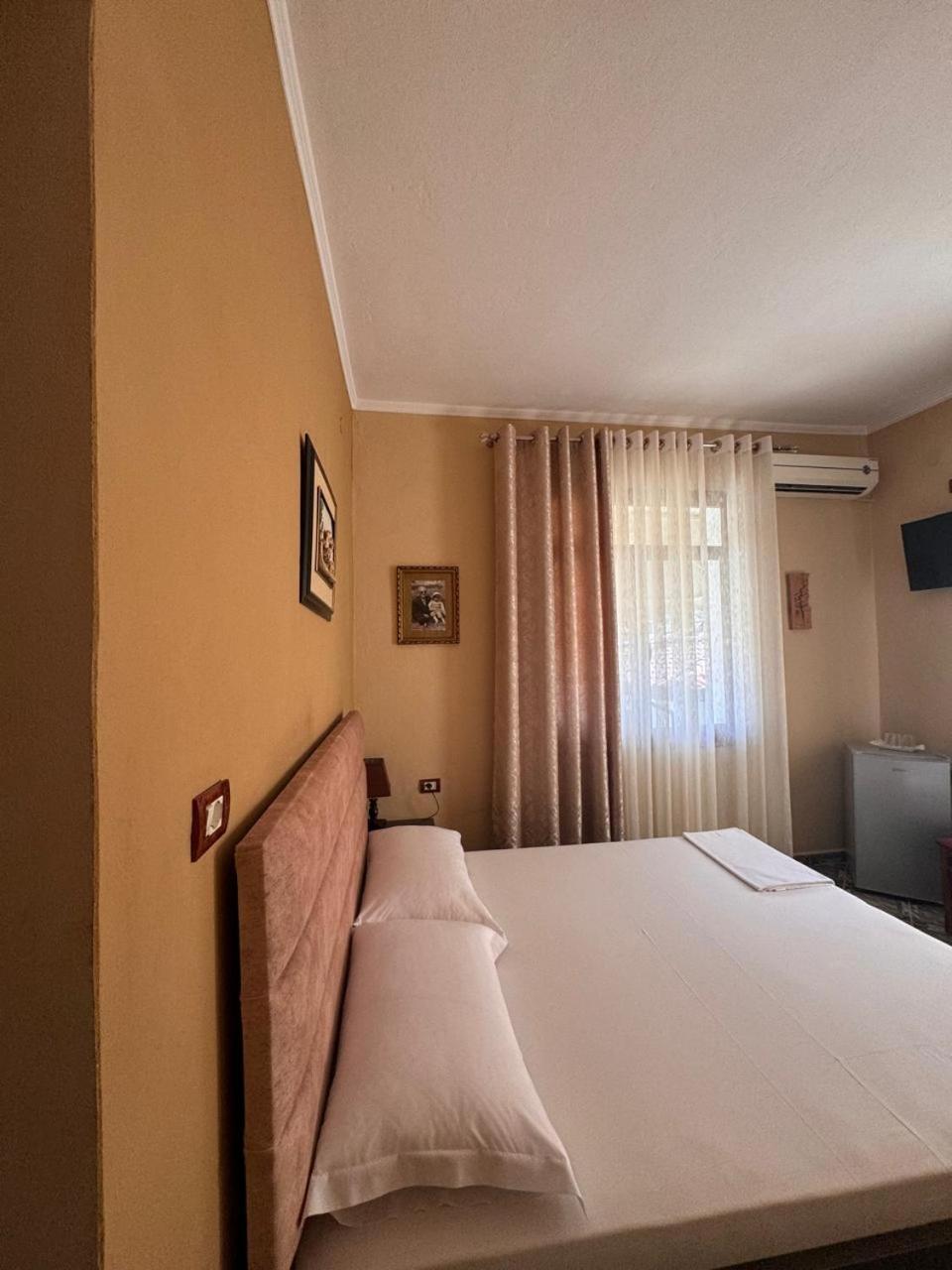 Twins Villa Mangalem Μπεράτ Εξωτερικό φωτογραφία